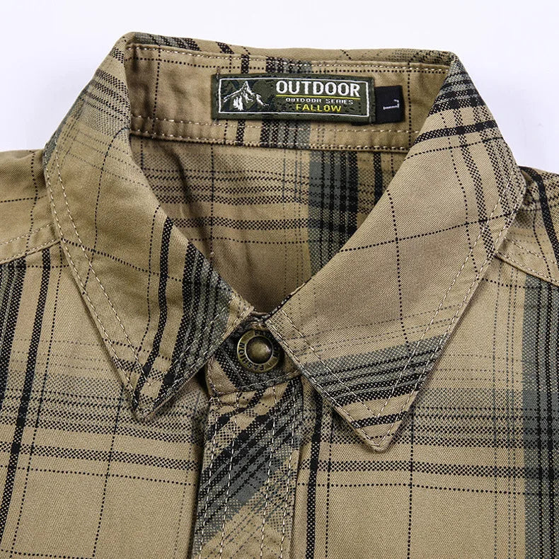 Men Summer short-sleeved Plaid Shirts Male Military Outdoor Multi-pockets Tooling Shirts High Quality Man Cotton Shirts Size 5XL