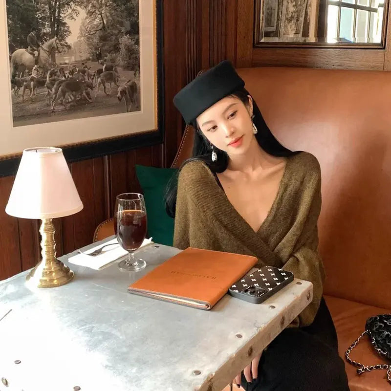 Women Berets Hat Fashion Fall Winter Vintage Concave Top Pillbox Cap 100% Wool Fedoras Hats Wedding Designer Western Church Hat