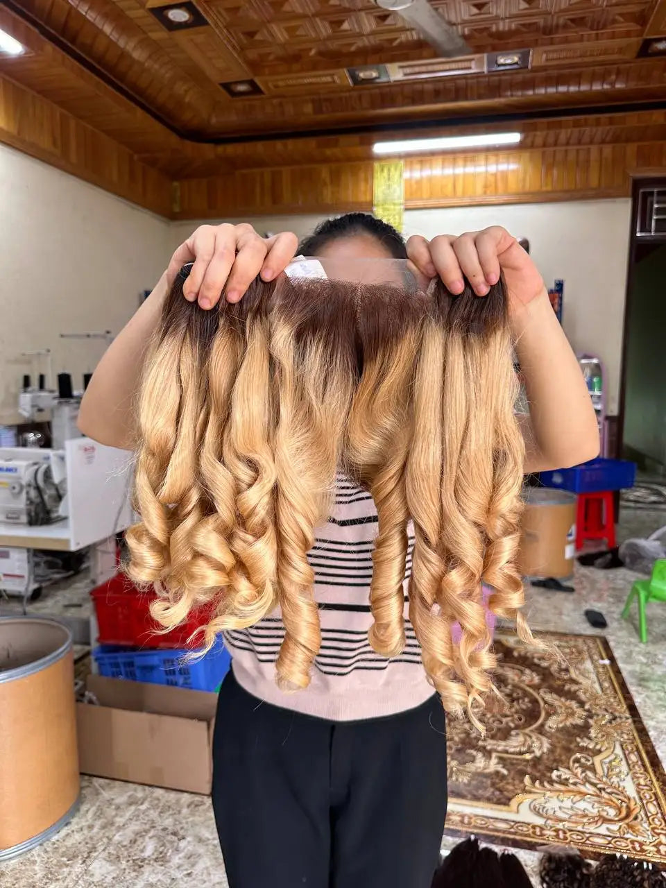 High Quality Vietnamese Blonde 613 Double Drawn Machine Double Weft Raw Virgin Cuticle Aligned Weave Bundles Bouncy Virgin Human