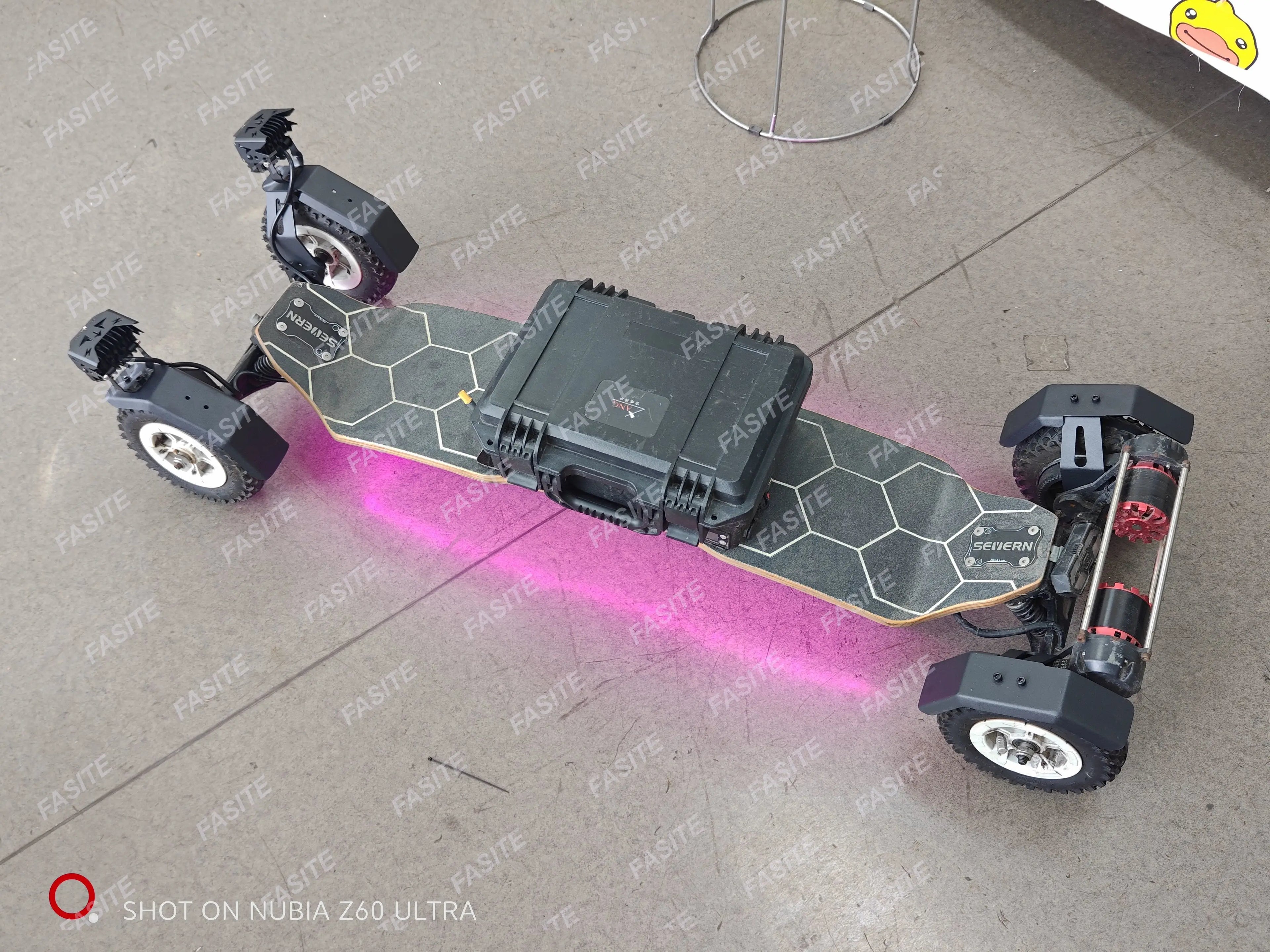 2025 new electric off-road skateboard fender waterproof board