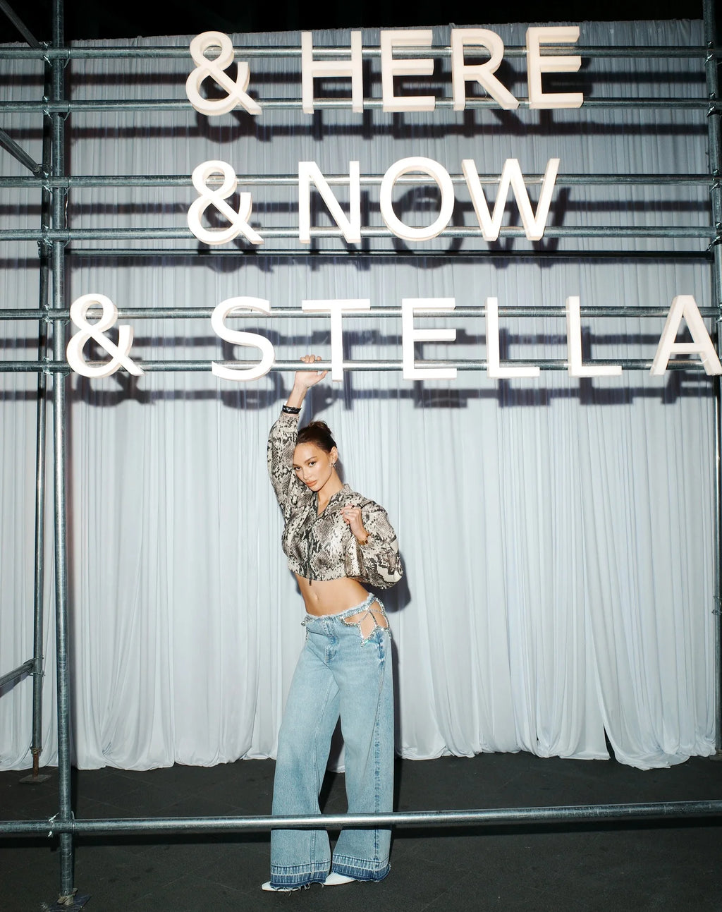 Y2k American Retro Star Ripped Jeans Women Two Hollow Out Denim Pants Casual Goth Streetwear Wide Leg High Waisted Baggy Jeans