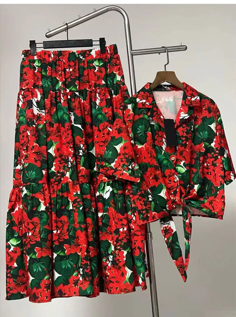 Retro Summer Women's New Two-Piece Lapel Single-Breasted Hem with Strapless Short Shirt + Elastic Waist A-Shaped Fashion Suit
