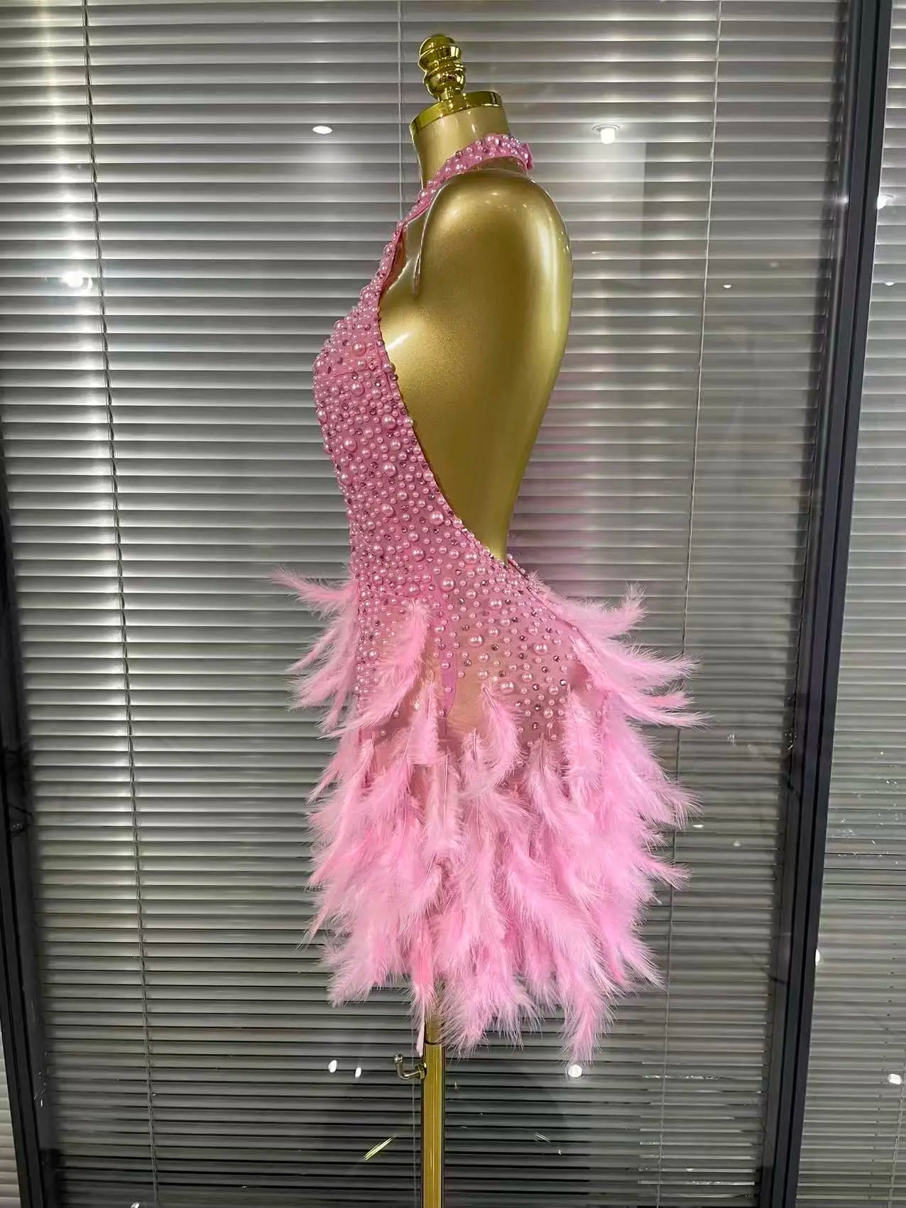 Shining Beading Women Sexy Halter Backless Feathers Bodycon Mini Dress Nightclub Party Celebrate Birthday Photoshoot Outfit