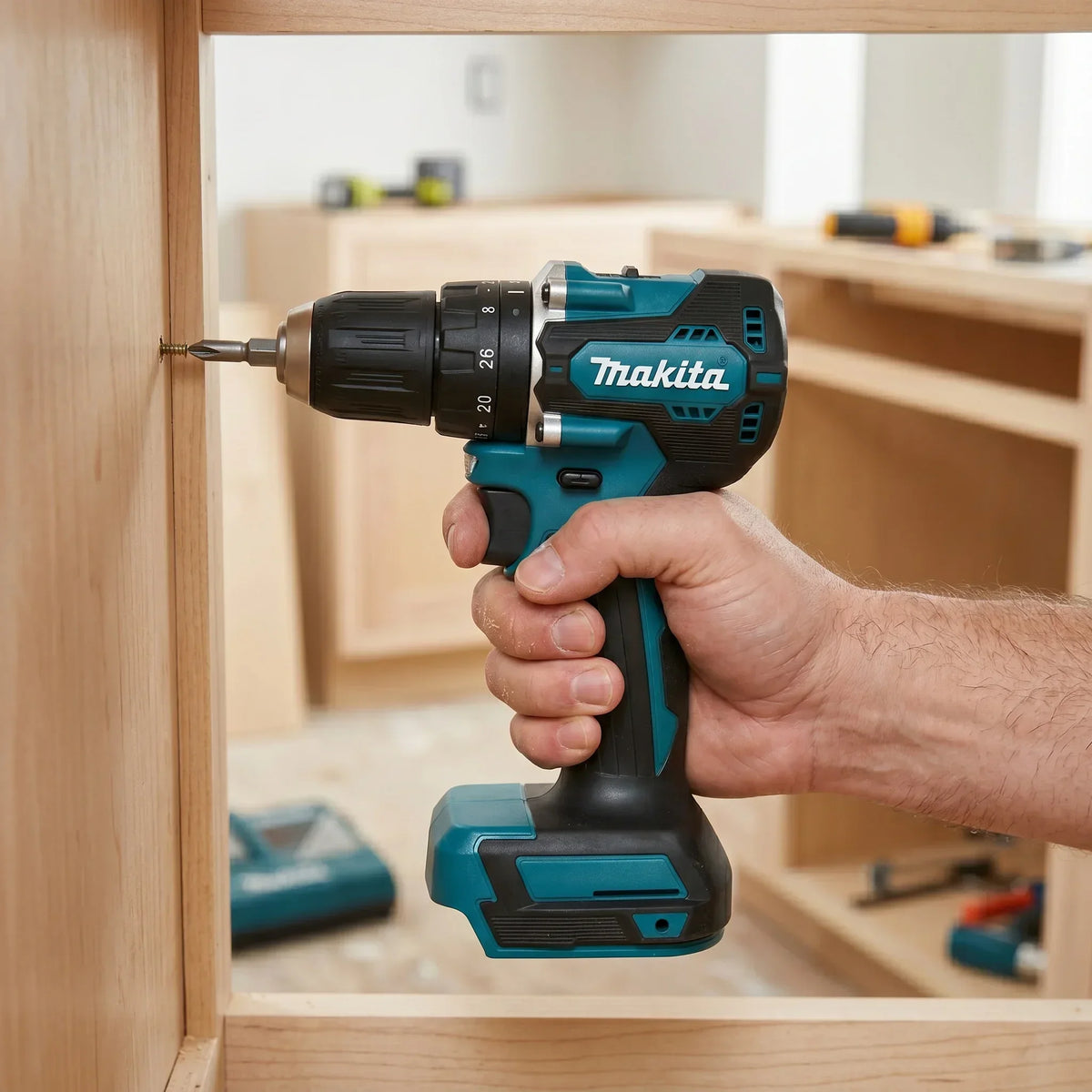 Makita Original DDF487 18V LXT Brushless Drill Driver, Multifunctional Rechargeable Screwdriver for Wood Metal Drilling Tasks