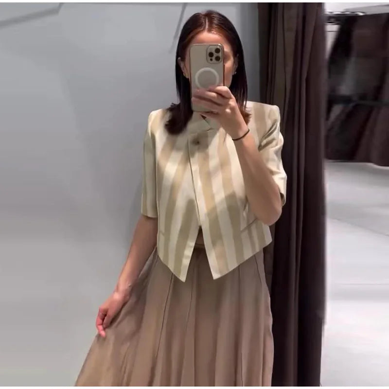 Women Chic Stripe Cropped Blazer Jacket Stand Collar 3/4 Sleeve Single Breasted Shoulder Pad Top 2026 Summer Fashion Street Coat