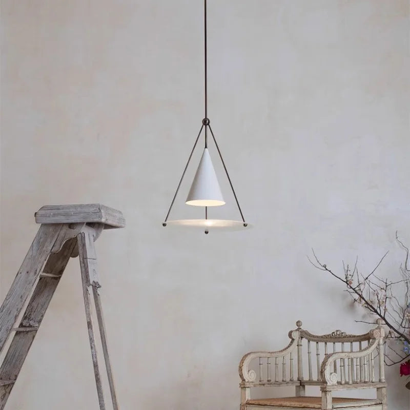Modern Iron Art Single Head Pendant Lights Restaurant Exhibition Hall Bar Counter Card Seat Bar Hanging Lamps Lighting Fixtures