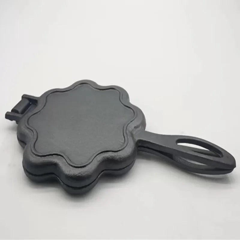 Cast iron waffle mold uncoated non-stick for home and commercial use DIY baking waffle maker