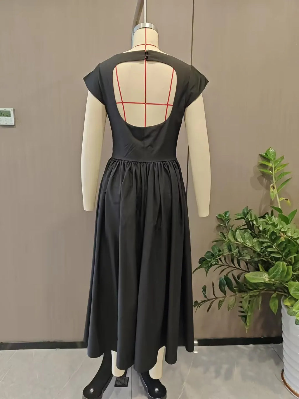 French Elegant Solid Backless Slim Fit Dress