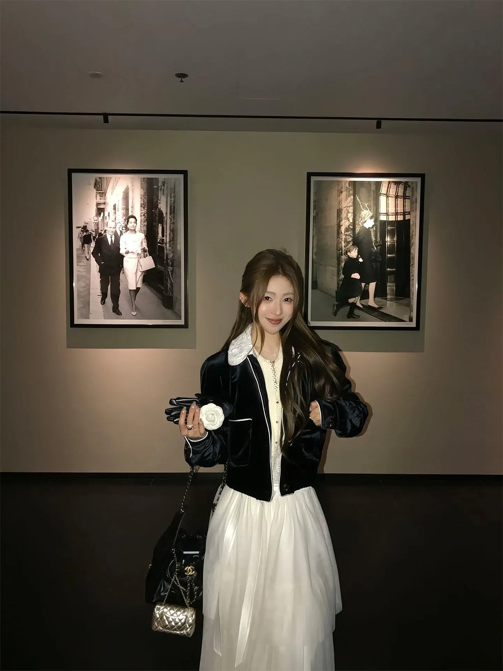 High-level Luxury Camellia Leather Gloves Korean Ins Style Hepburn Style Exquisite Dress Gloves Photo Props Bride Wedding Gloves