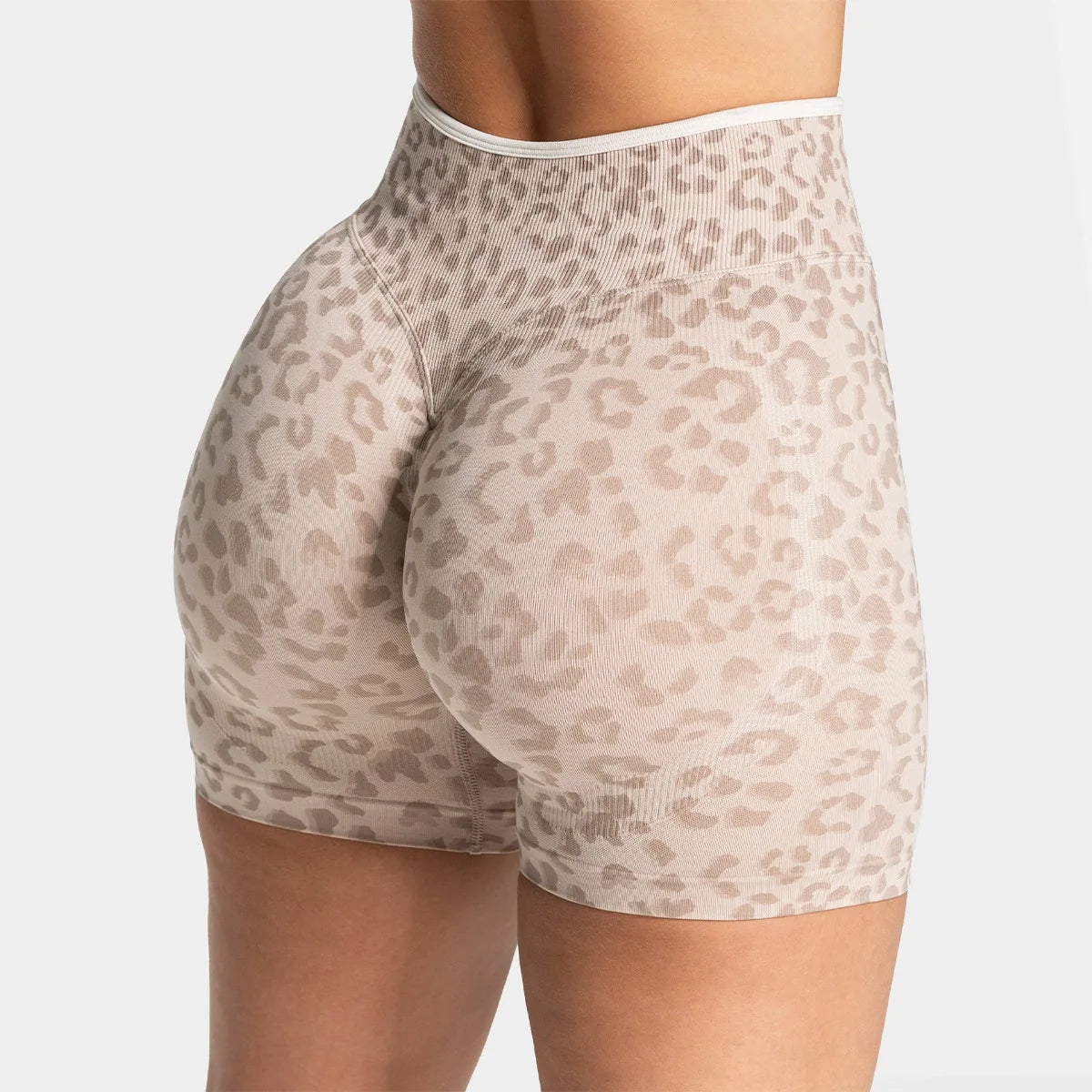High Waist Leopard  Print  Sculpt Scrunch Shorts for Women Quick-Drying Sexy Peach Yoga PantsFitness Three-Point Design