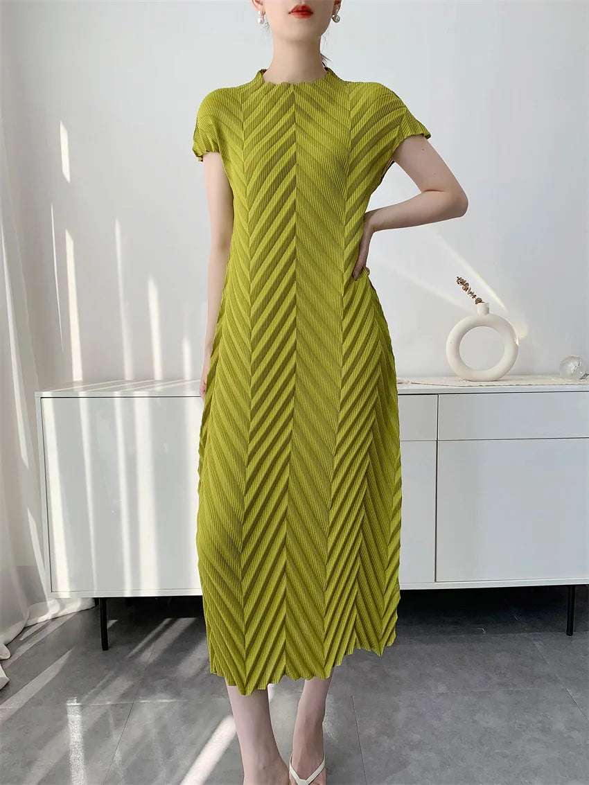 Miyake Handmade Pleated Dress Women's 2026 Spring New Solid Color Half-high Collar Sleeves Pullover Elegant Pleated Skirt