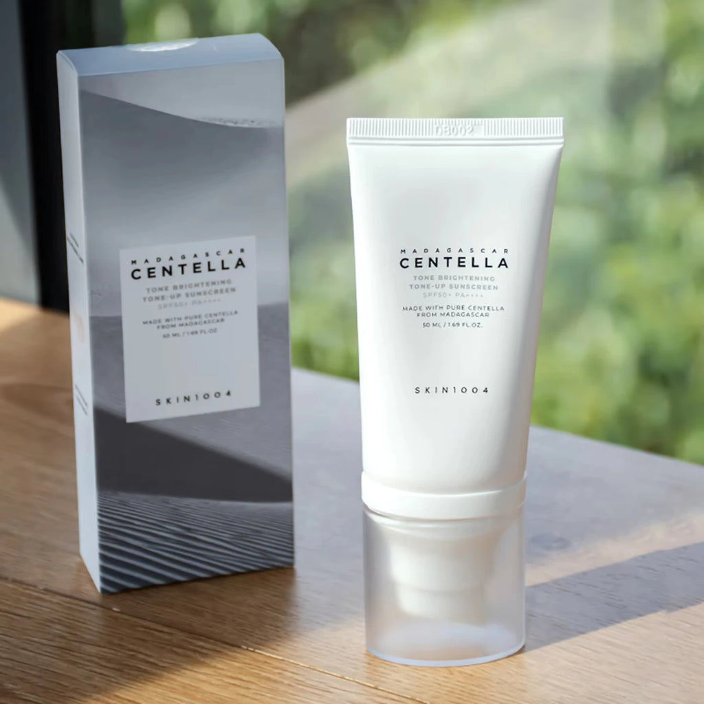 SKIN1004 Centella Sunscreen Moisturizing Dry Sensitive Skin Soothing SPF50+Sunscreen 50ML Sweat Resistant Light And Non Greasy