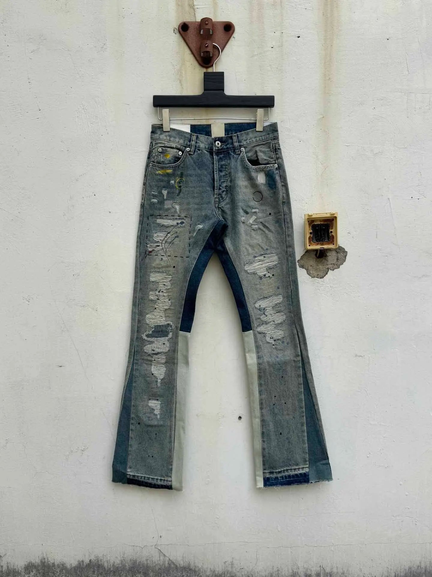 2025 Top Quality GPT Retro Distressed Soiled Ink-splashed Flared Jeans Men Casual Staight Washed Jeans Denim Pants Trousers