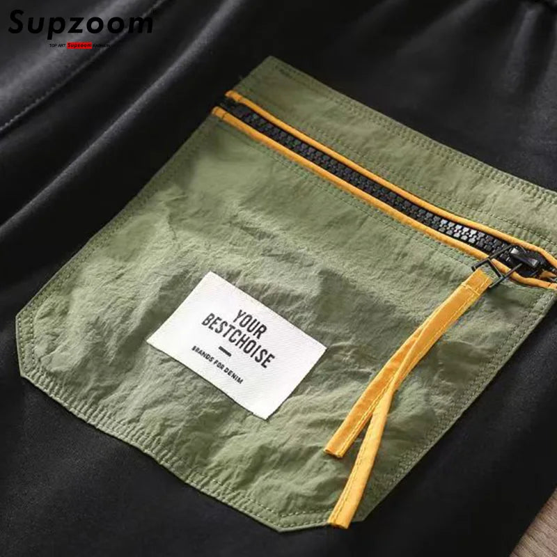 Supzoom 2026 New Arrival Summer Loose Casual High Street Trendy Contrast Color Stitching Pocket Personalized Workwear Shorts Men