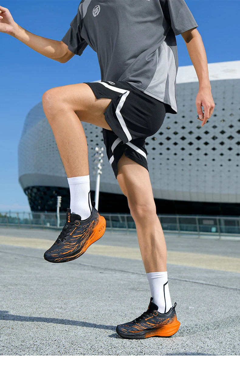 Fluorescence Running Shoes CarbonBoard Marathon Men Sports Breathable Women's Comfortable Athletic Sneakers Soft Wear Resistant