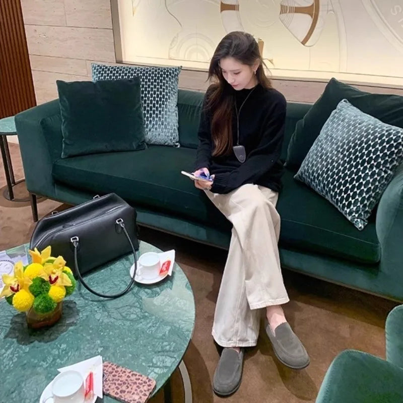 New Suede Leather Loafers Woman Round Toe Slip-on Casual Flat Shoes Wool Warm Winter Shoes Outdoors Walk Shoes Women