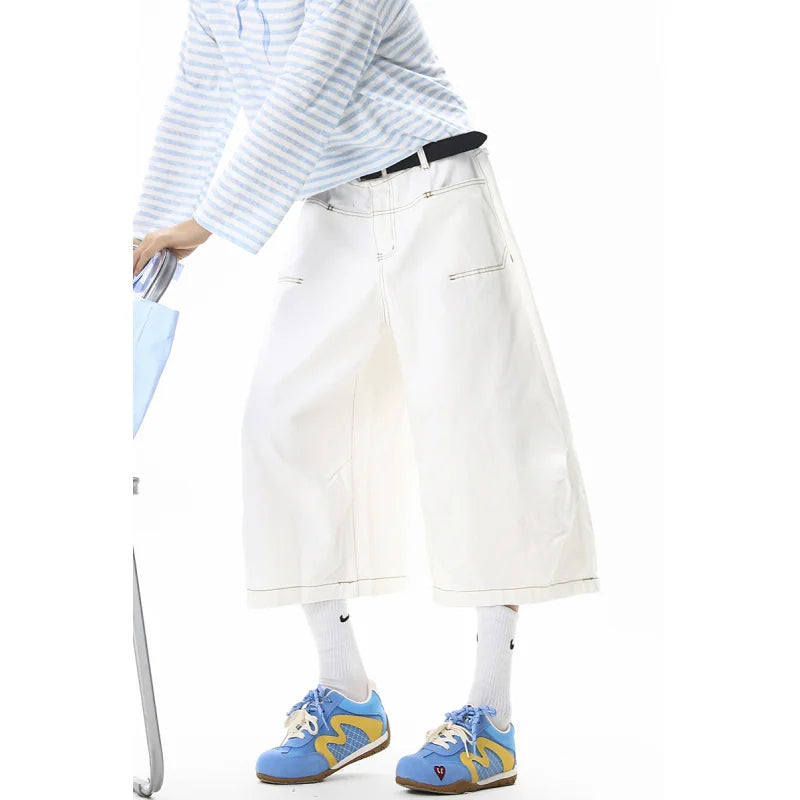 White denim pants men capri pants fashion trendy summer denim fabric visible stitching design, streetwear outdoor sports pants