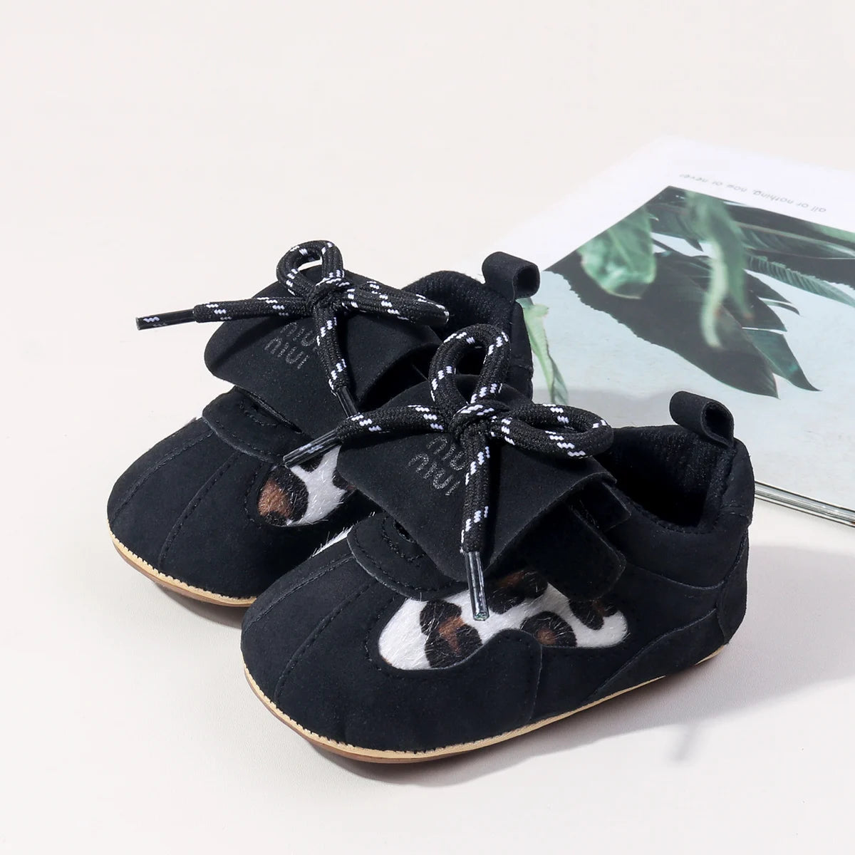2025 Spring and Autumn New Style Hot Selling Fashion Trend Children's Shoes for Boys and Girls, Anti-Slip Learning Walkers