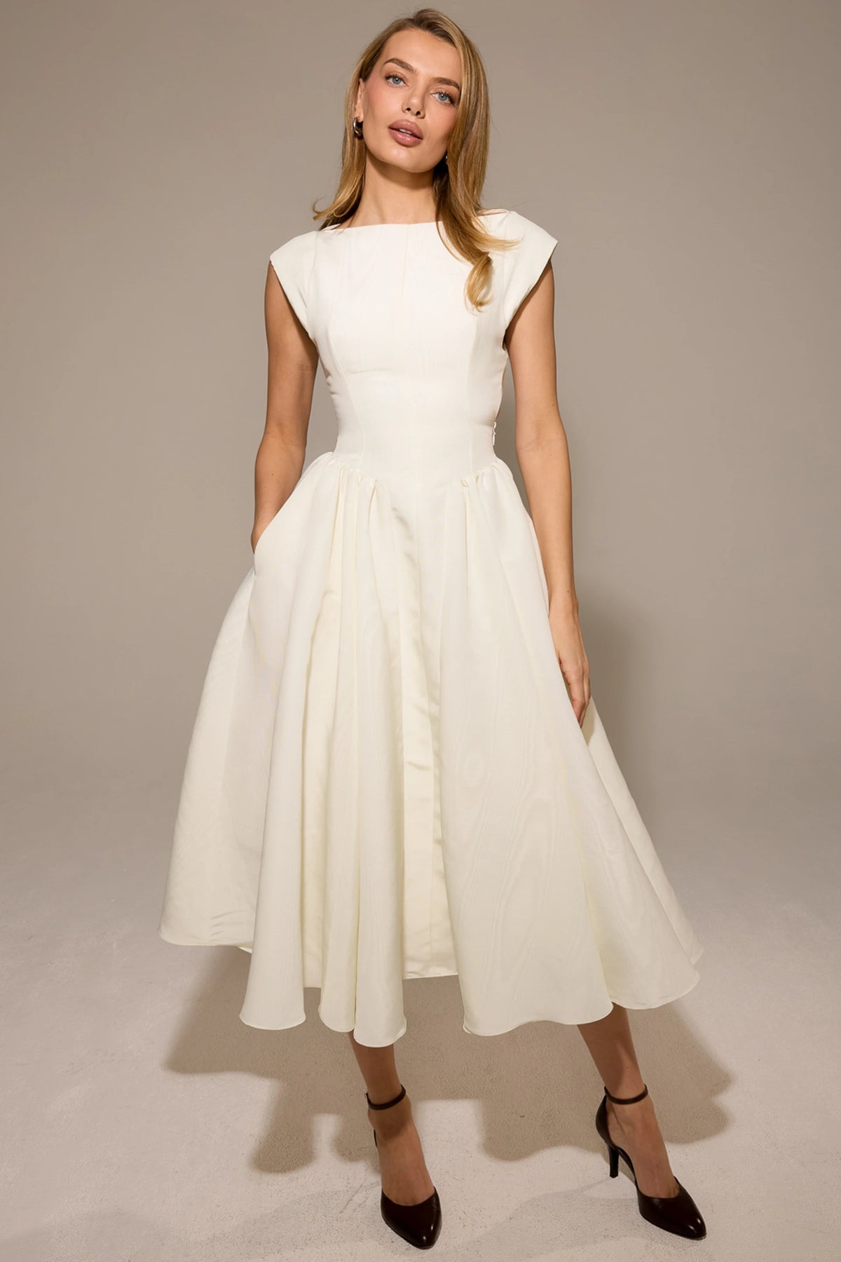 CHNMR French Elegant Solid O-neck Sleeveless Women A-line Long Dress Sexy Ruffle High Street Lady Dresses Casual Female Vestidos