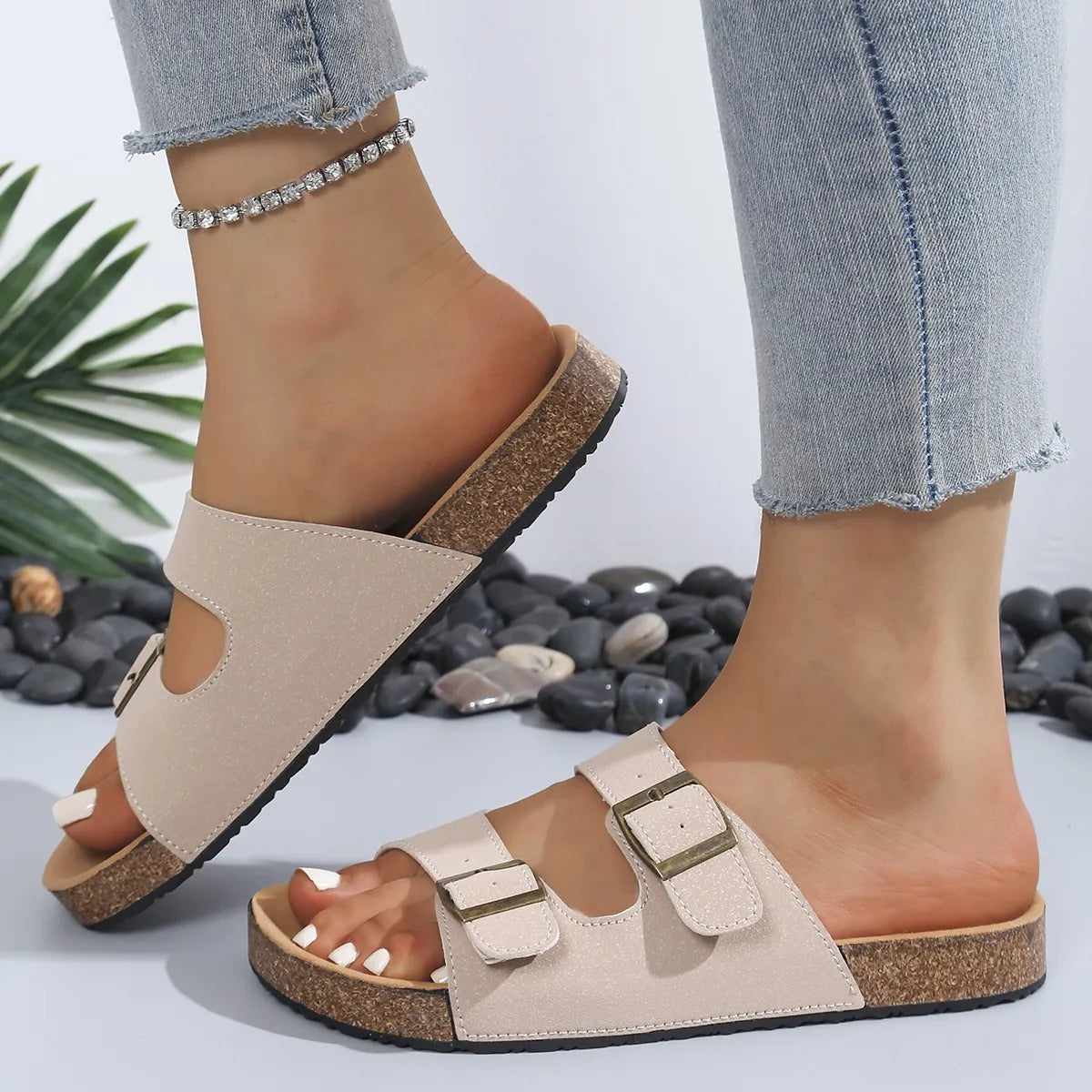 2026 Slippers for Women Cork Beach Sandals Outdoor Clogs with Adjustable Buckle Women Shoes Platform Slippers Flats Slides Women
