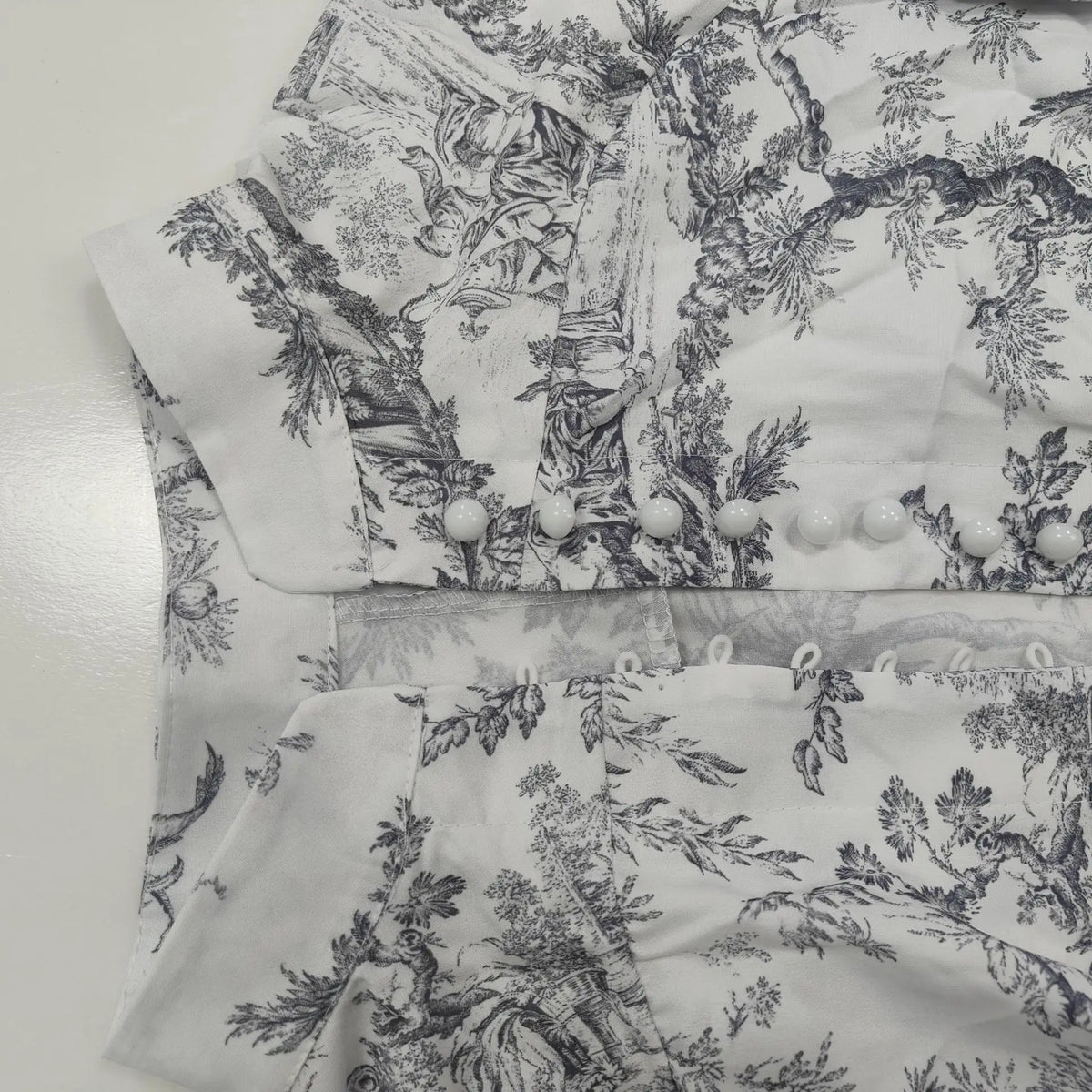 Autumn new women's clothing style elegant, fashionable, casual, sexy commuting long sleeved lace up Chinese style printed dress