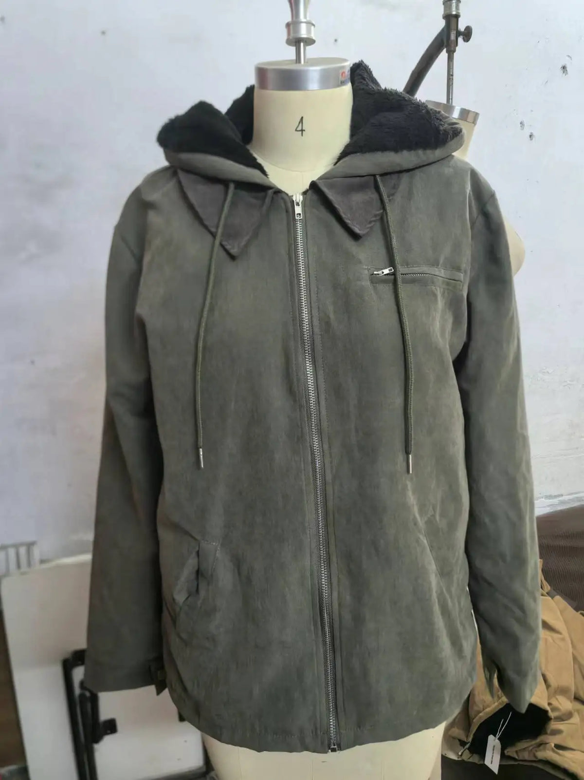 Winter Men's Casual Hooded Zipper Solid Fleece-lined Warm Jackets Male Multi Pockets Outdoor Hoodies Coats Outerwear