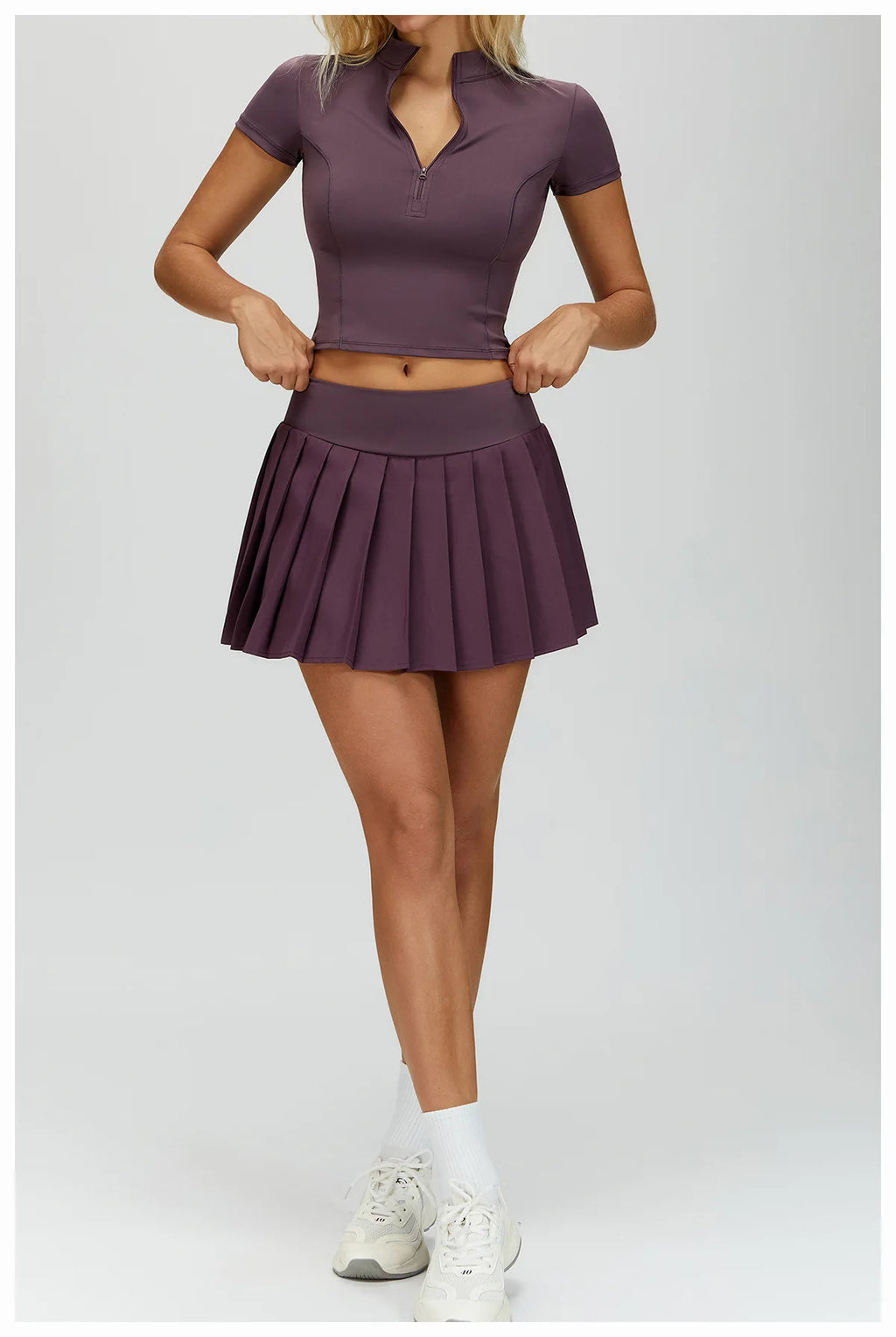 Custom LOGO women's fashion nude yoga clothes pleated tight sports outdoor running Golf and Tennis skirt fitness two-piece set