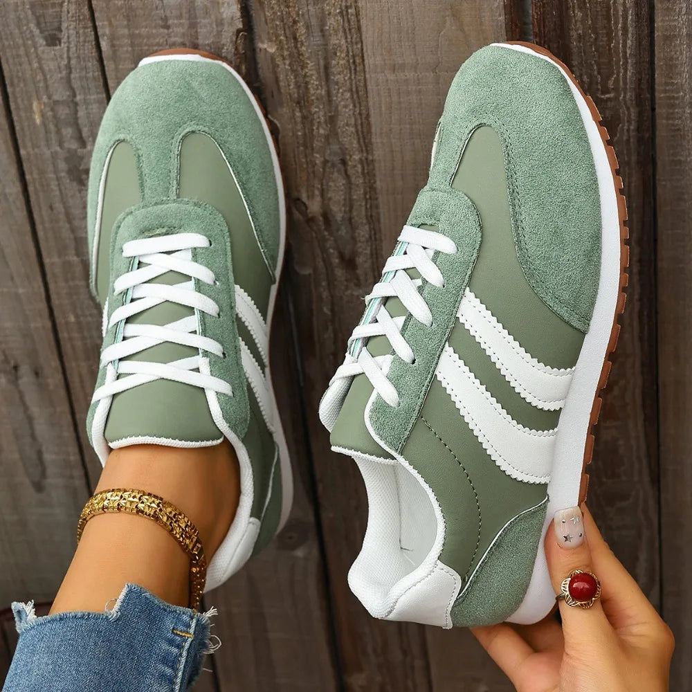 Fashion Women Sneakers 2026 New Breathable Sport Shoes Women Spring Autumn Running Sneakers Casual Lightweight Shoes