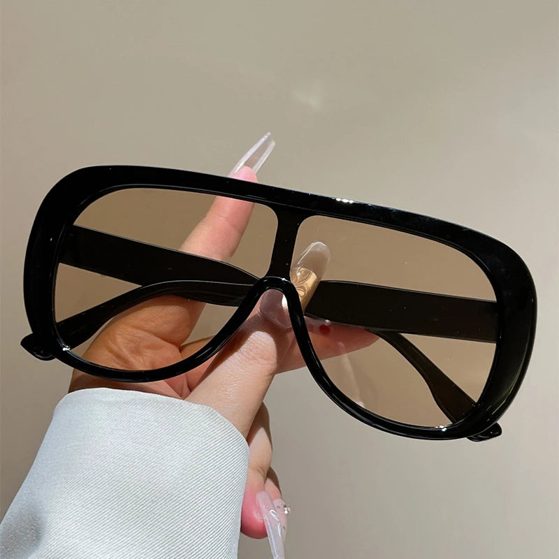 Sun Glasses Women Stylish Brand Design Beach Vacation Shades Oversize Sunglasses 2026 New in Fashion Outdoor Casual Decor