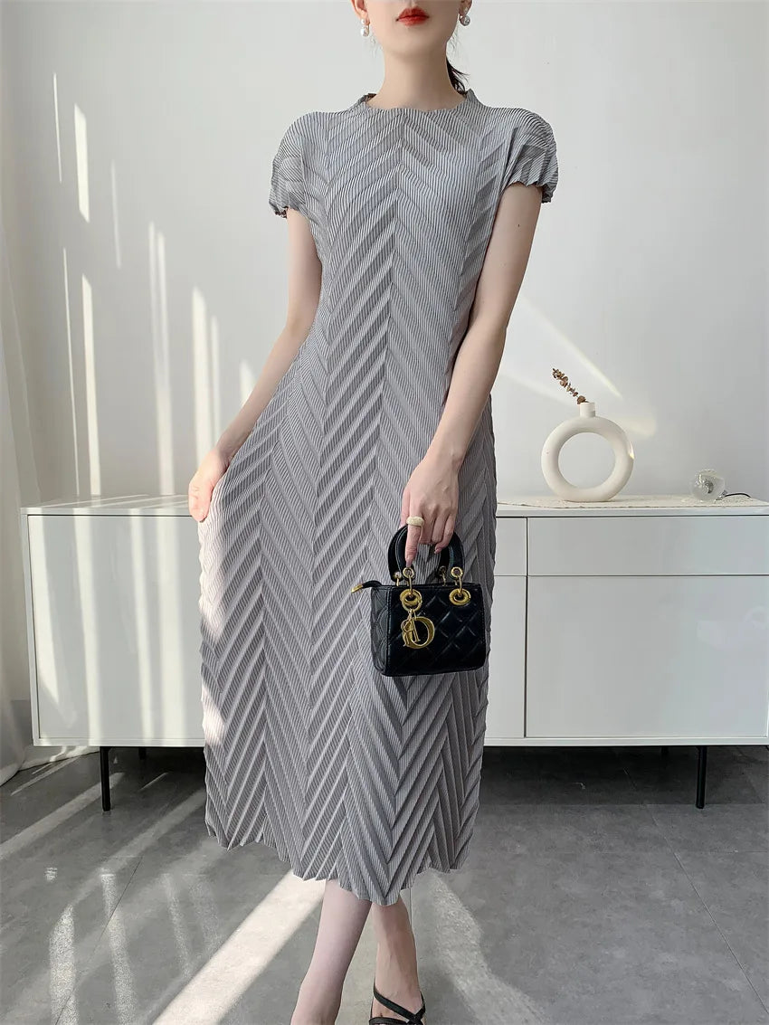 Miyake Handmade Pleated Dress Women's 2026 Spring New Solid Color Half-high Collar Sleeves Pullover Elegant Pleated Skirt