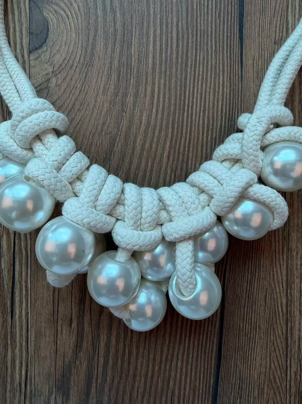 Statement Necklace with Big Pearls Design for Women Trendy Wedding Party Jewelry