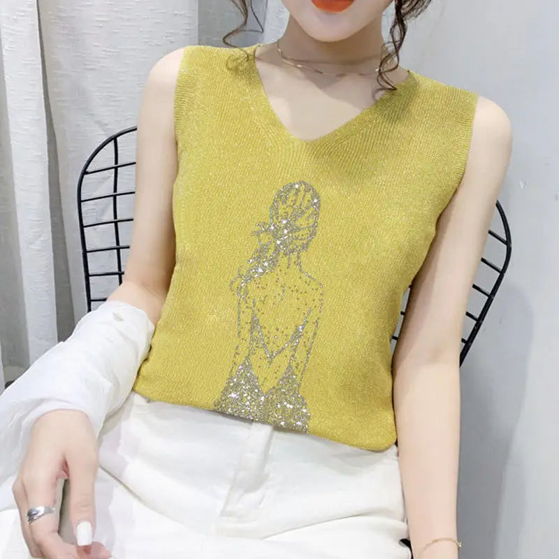 2025 Summer Hot Rhinestone Sleeveless Vest Women's Spring New Style V-neck Loose All-match Sling Knitted Top Girl T-shirt Green