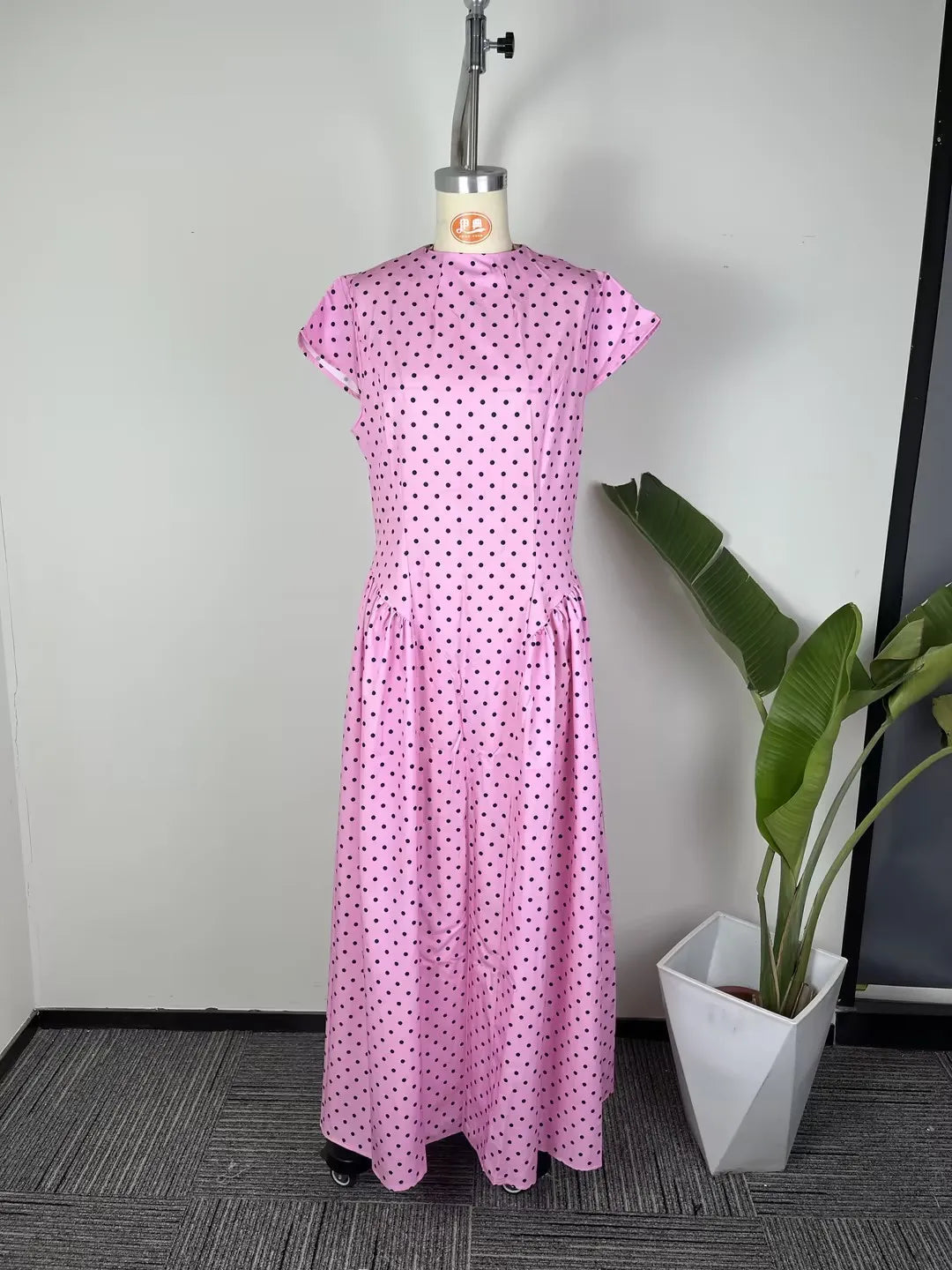Elegant Women's Summer Evening Sleeveless High Waist Backless Long Solid Color Wrinkle Resistant Pullover Dress For Women