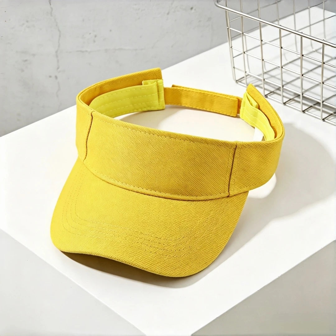 Solid-color brimless sun hat with adjustable snap fasteners. Sporty sun hat suitable for both men and women. Lightweight basebal