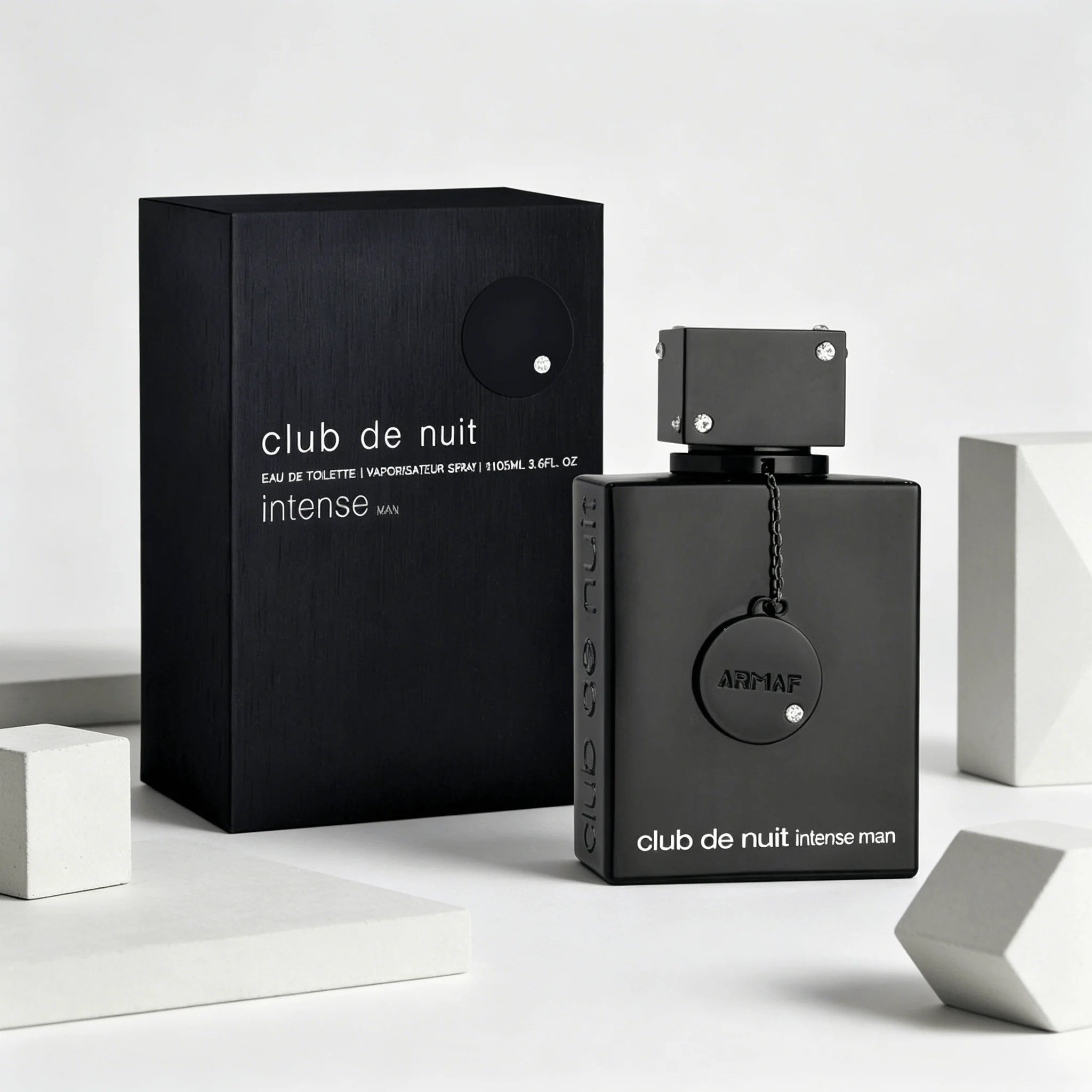 Armaf Club De Nuit Intense Man EDT Perfume For Men Crisp Bergamot Citrus Pine Woody Smoky Aroma Long Lasting Matte Black Square Bottle With Diamond-studded Cap Night Party Dating Present
