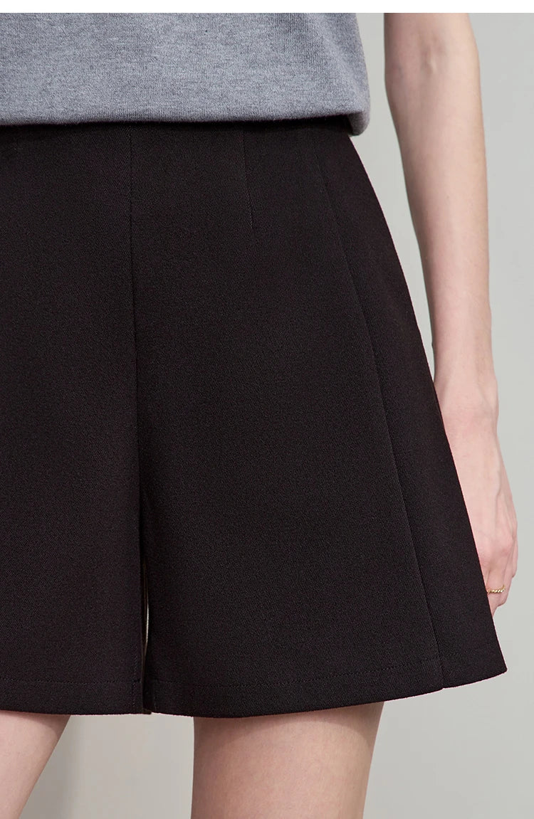 AMII 2025 Autumn Concise for Loose Casual Wide-leg Female pants Elegant Office Lady Simple  Shorts Bottoms 12523083