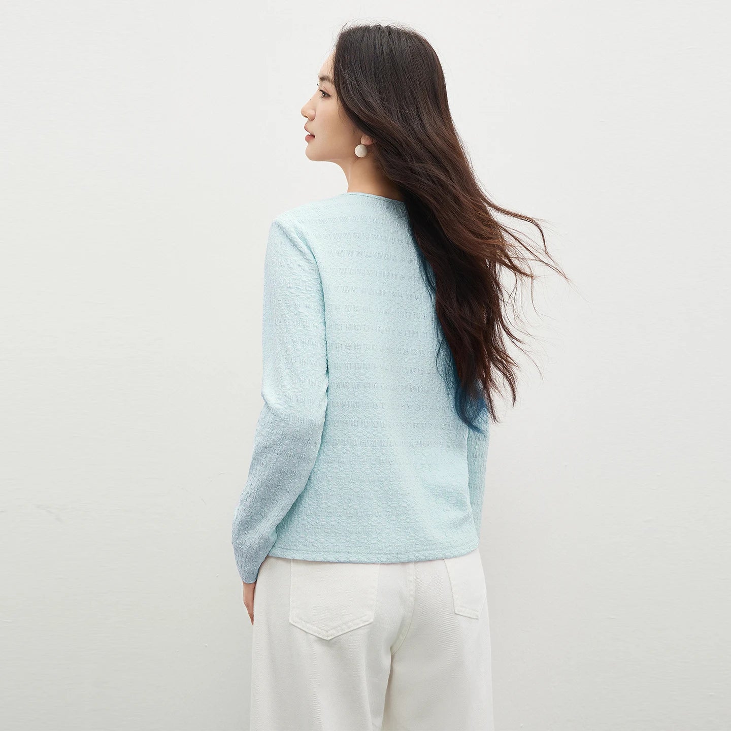 SENTUBILA Women's T-Shirt 2026 Spring Long Sleeve Top Round Neck Color Block Textured Fashion Tee Shirt Woman Clothes 161TD5398