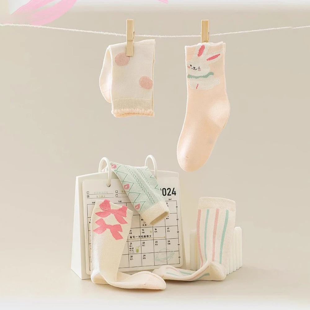 5 Pairs Children's Socks for Girls, Sweet Cute Cartoon Rabbit Girl's Casual Socks (Autumn & Spring)