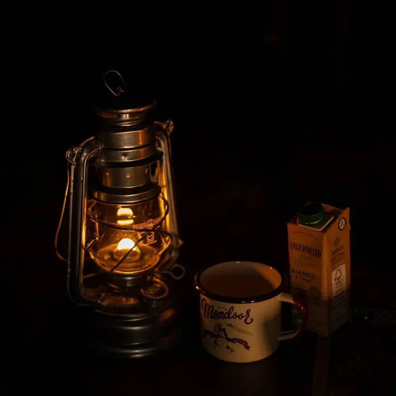 Outdoor Camping Tent Lights Old Lamps Vintage Camping Ambient Lights Portable and Hangable Camp Lantern