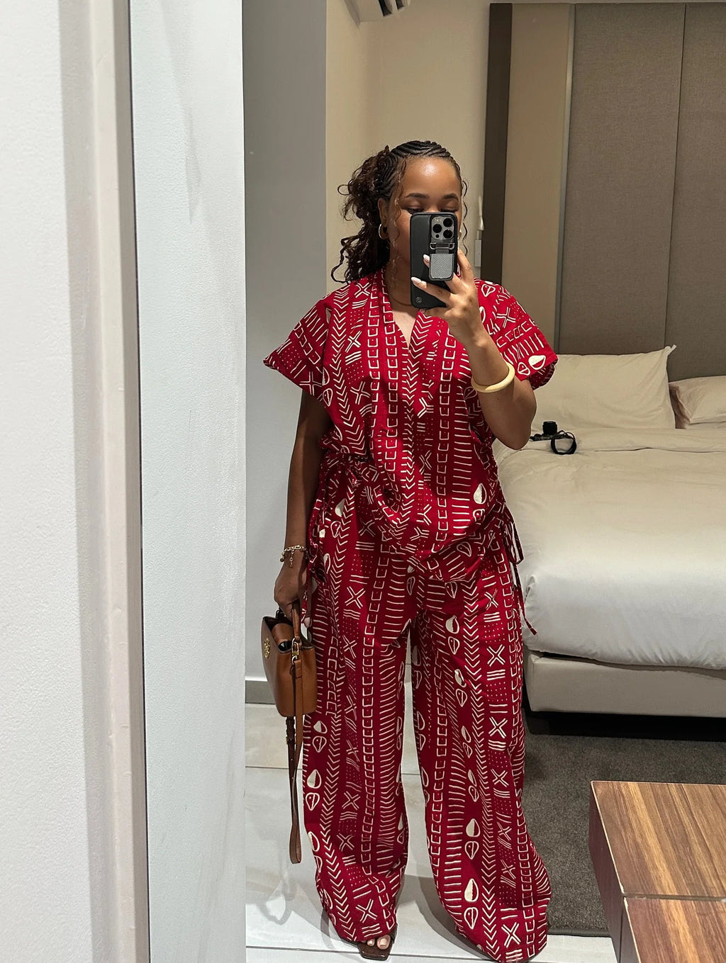 New Fashion Printed Two-piece Set Women's Loose Casual Short-sleeved Drawstring Waist Slimming V-neck Shirt Wide-leg Pants Sets