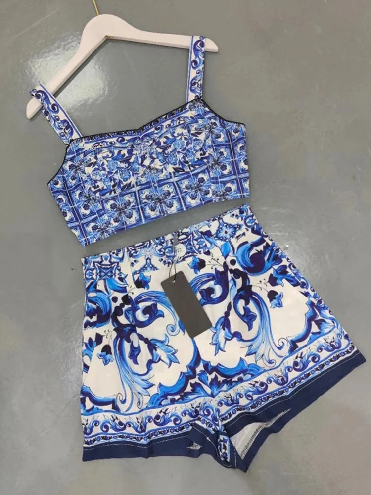 2026 summer women's retro geometric print sexy strapless camisole short top two-piece set+straight tube short fashion set