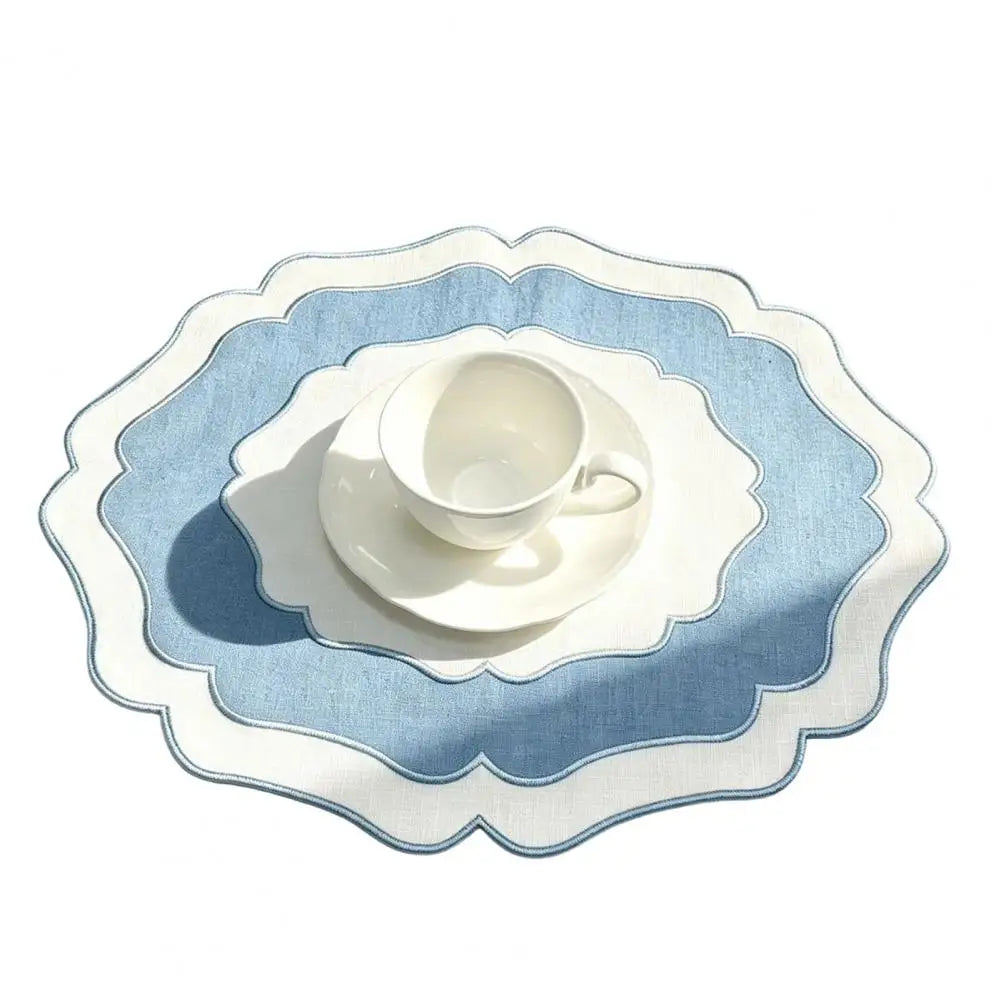 Textured Placemat Scalloped Linen Placemat Dining Table Mat Machine Washable Wrinkle Free Dining Placemat for Home Farmhouse Kit