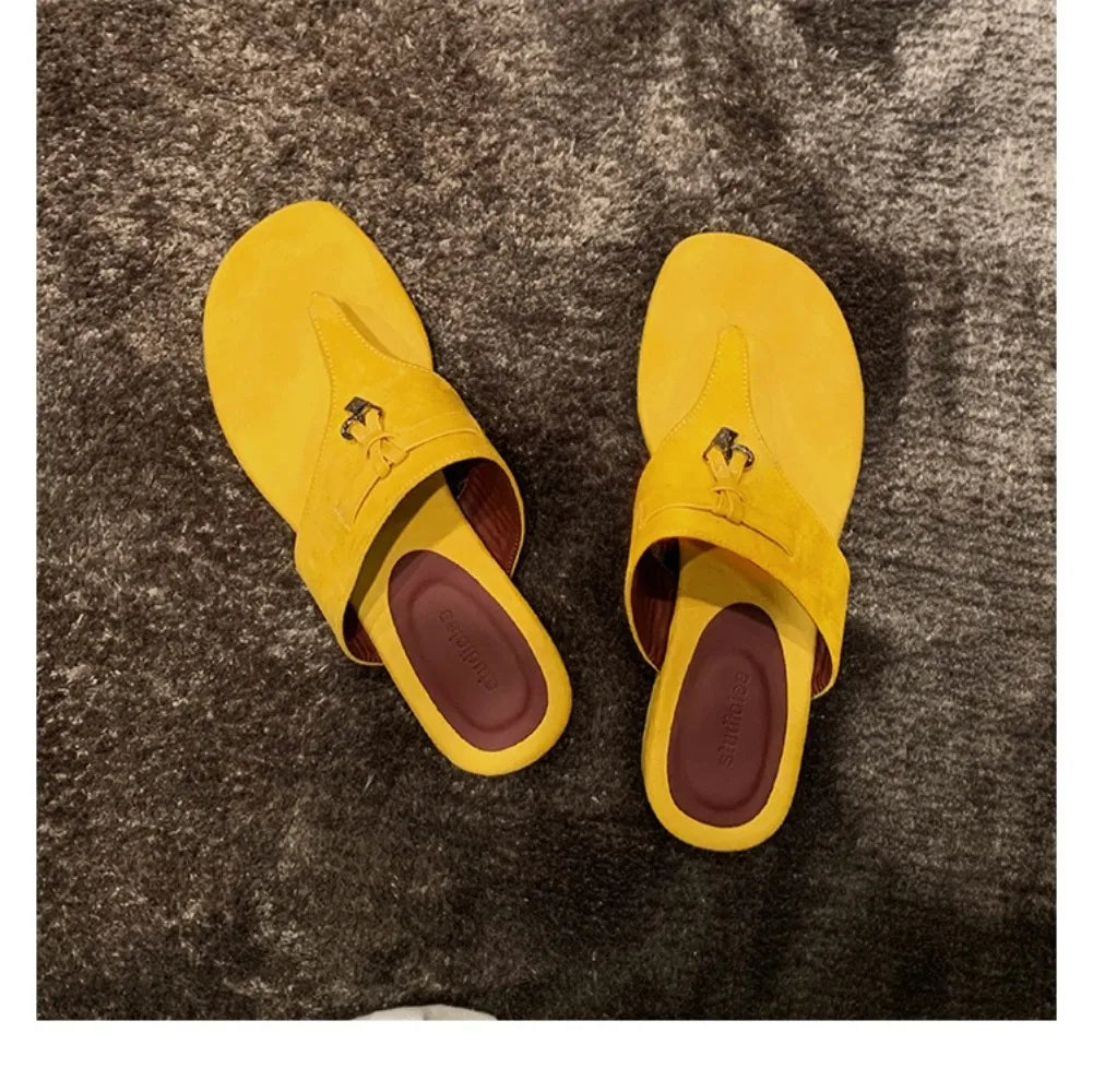 Fashion Metal Buckle Tassel Toe-clip Slippers Women Sandals Summer Flat Slippers Wearing Outside Casual Beach Shoes Female