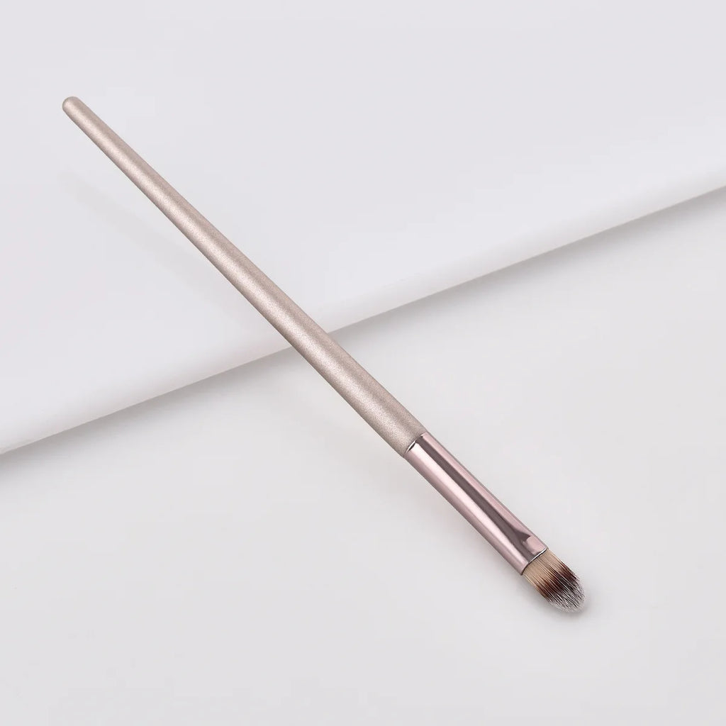 Champagne Colored Makeup Brushes Eye Shadow Eye Dark Circle Concealer Blending Cosmetic Brush Soft Brush for Women Makeup Tools