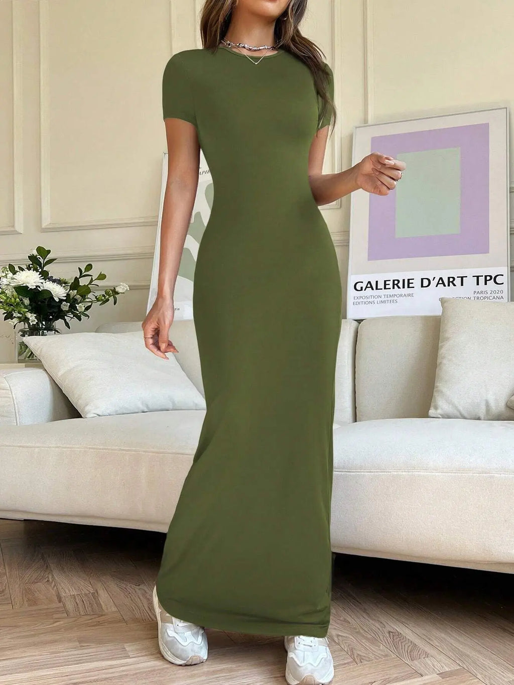 Short-sleeved Solid Color Slim Sexy Waisted Spring And Summer Temperament Dress Women's Round Neck Elegant Long Dress For Dinner