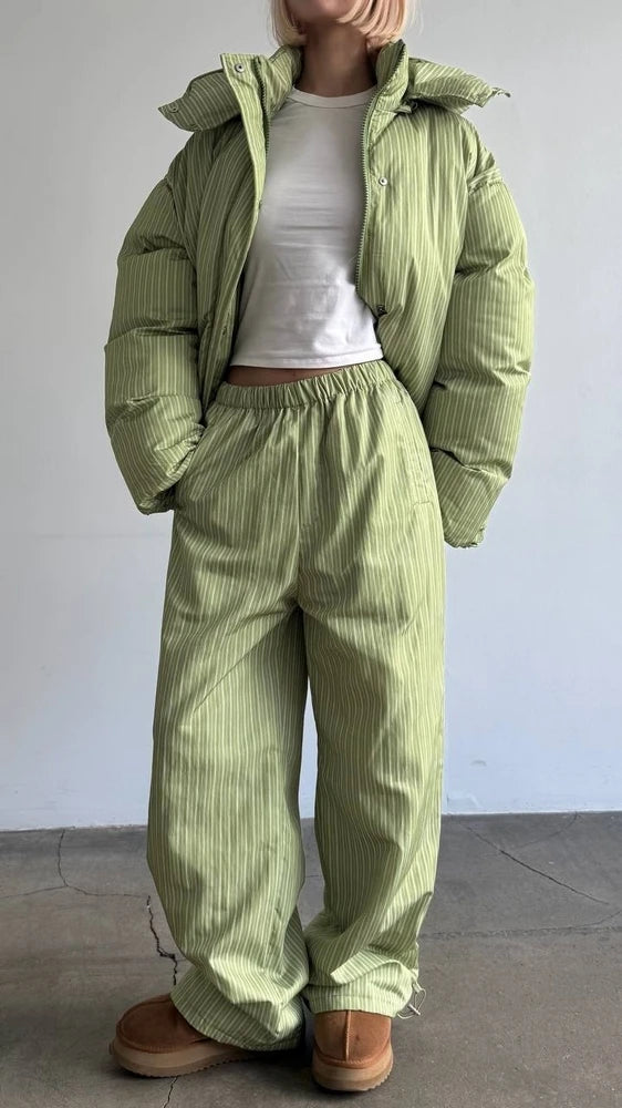 Women Striped Ski Suit 2 Pieces Set Hooded Puffer Jacket Wide Leg Snow Pants Winter Warm Waterproof Snowboard Outfit Tracksuit