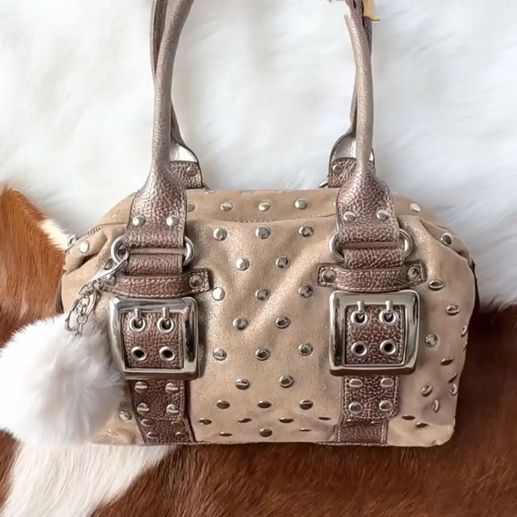 Korean Hot Girl Studded Y2K Tote Bag Women Polka Dot Leather Large Capacity Underarm Bag Ladies Retro Harajuku Handbag Chic 2026
