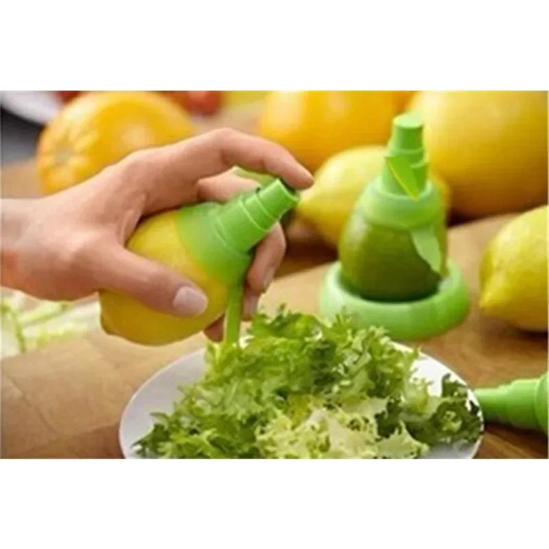 1PC Manual Juice Sprayer Creative Lemon Squeezer Manufacturers Kitchen Gadgets Vegetable and Fruit Tools