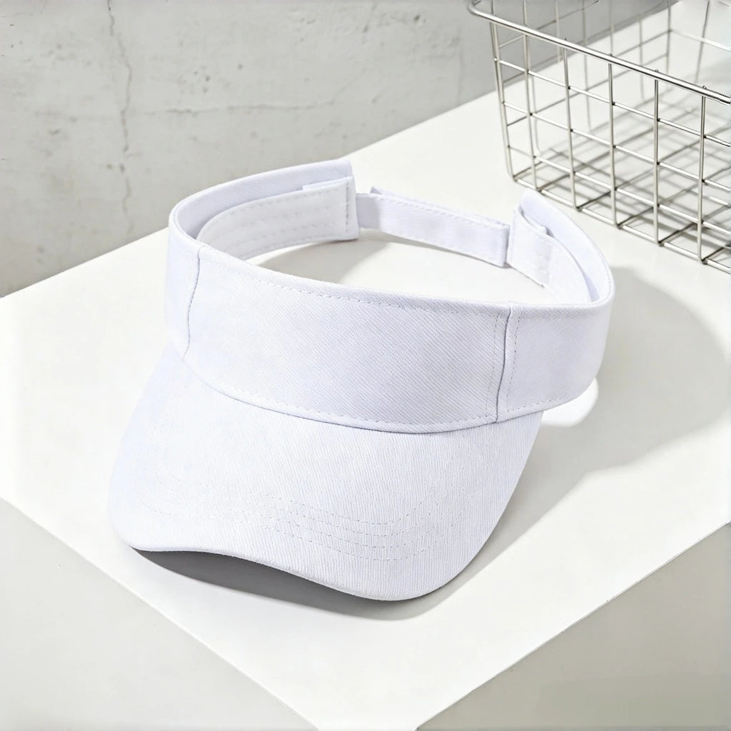 Solid-color brimless sun hat with adjustable snap fasteners. Sporty sun hat suitable for both men and women. Lightweight basebal