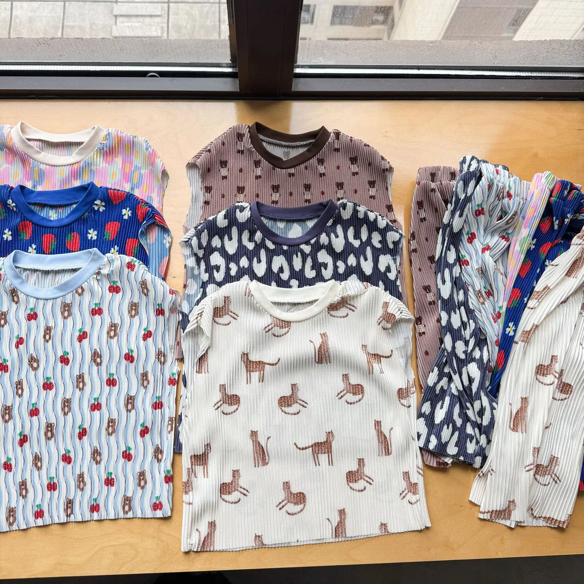 2026 New Infants Kids Matching Clothing Set Cartoon Print Pleated 2 Pieces Suit Tank Top Trousers Soft Loose Streetwear Homewear
